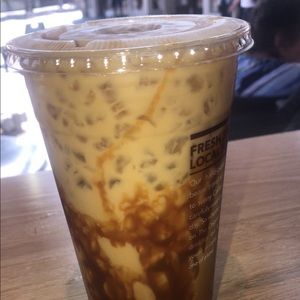 Meet your Posher, Talya